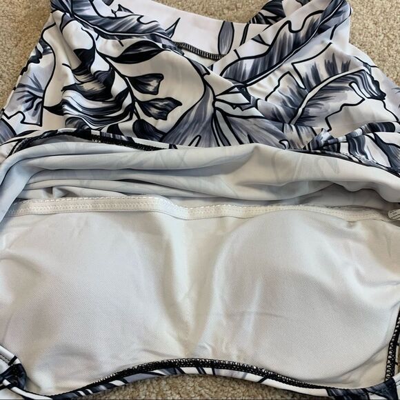 Black white tropical leaf tankini swimwear top SzL - Picture 7 of 9